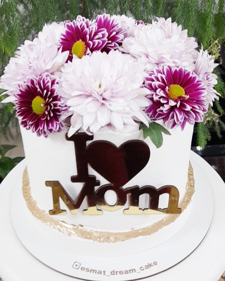 عکس کیک سفارشی مادرانه 
