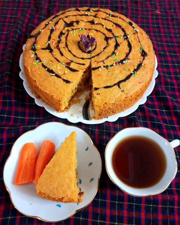 کیک هویج دارچین