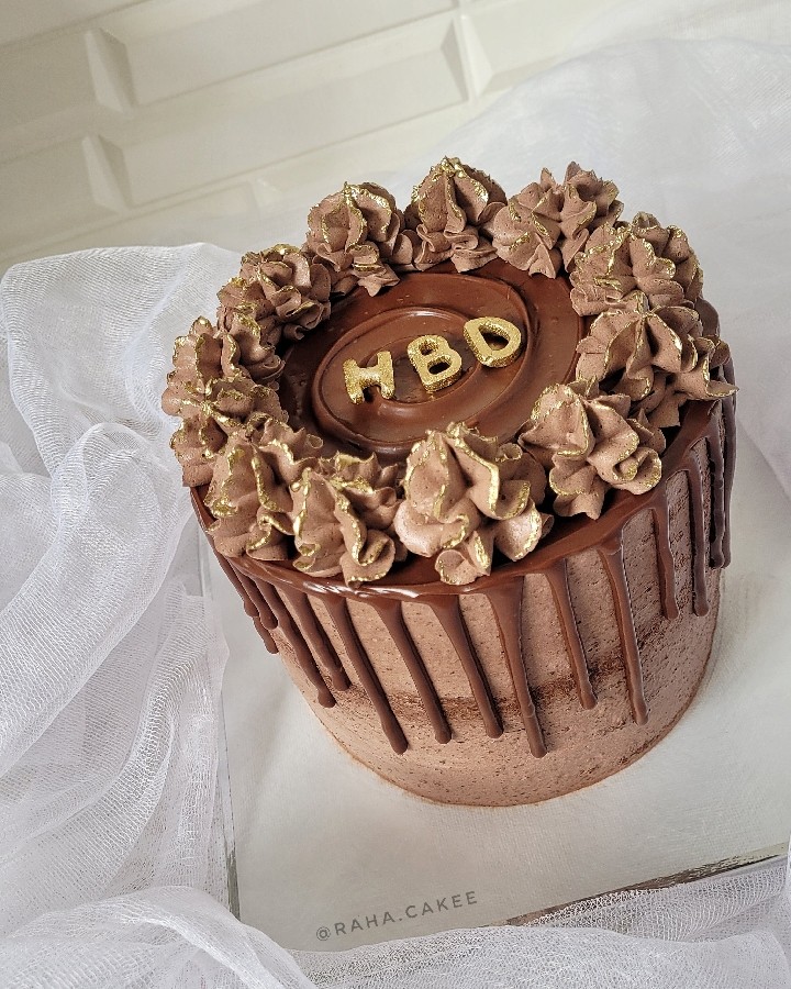 عکس کیک تولد فول شکلاتی