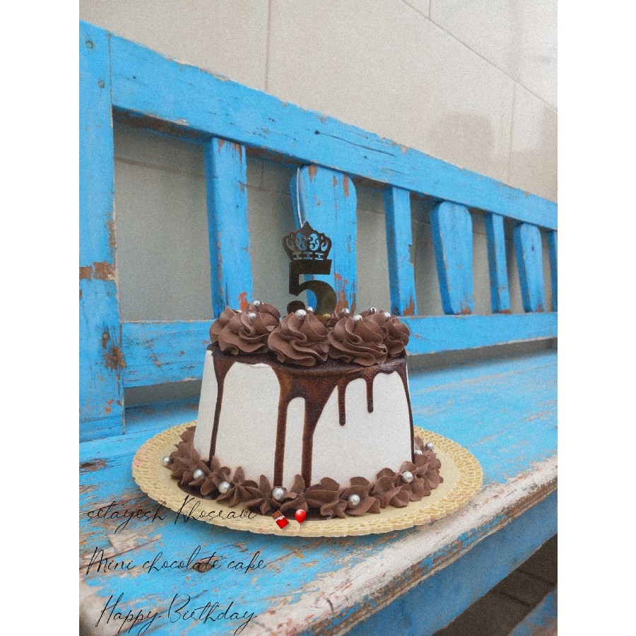 عکس کیک شکلاتی تولد:))