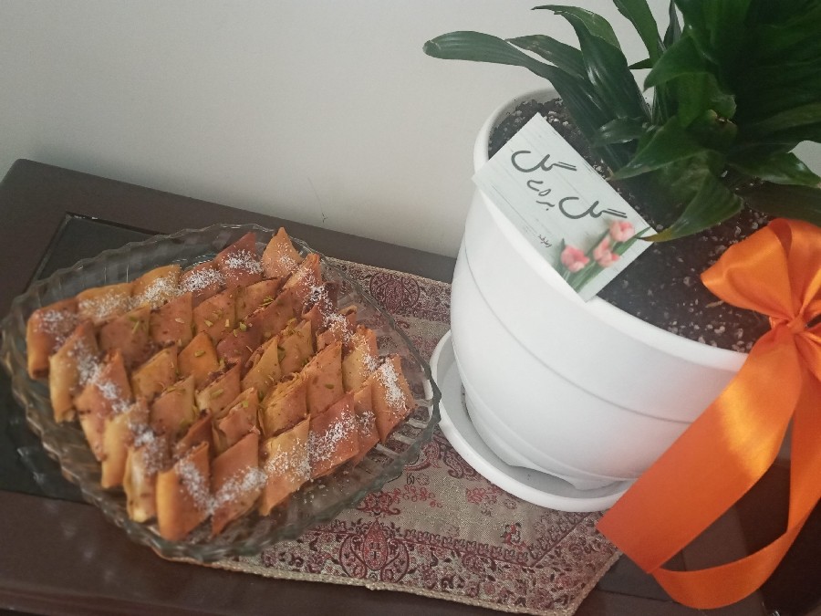 عکس باقلوا لقمه ای و برشی