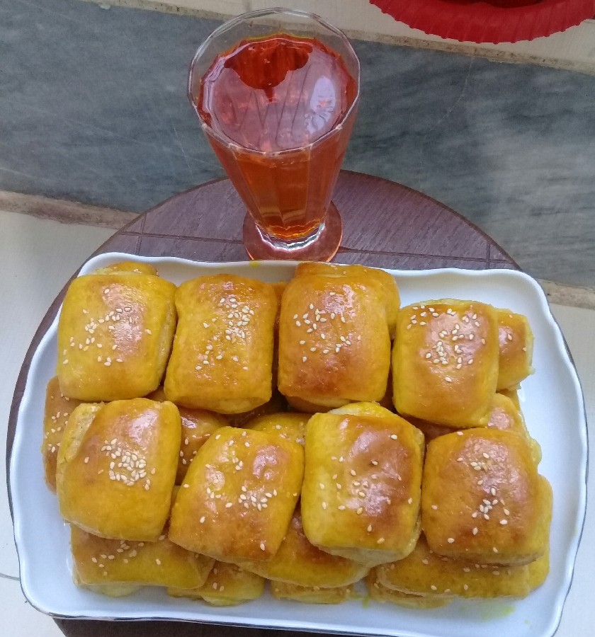 عکس شیرینی گل محمدی با دستور استاد سراجی عزیز