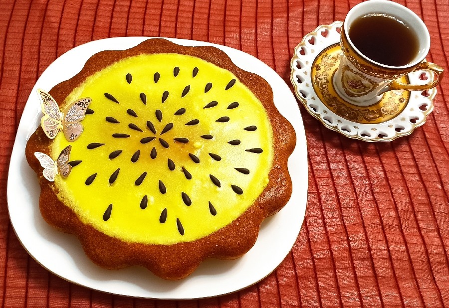 عکس کیک آناناس با کرم آناناس 