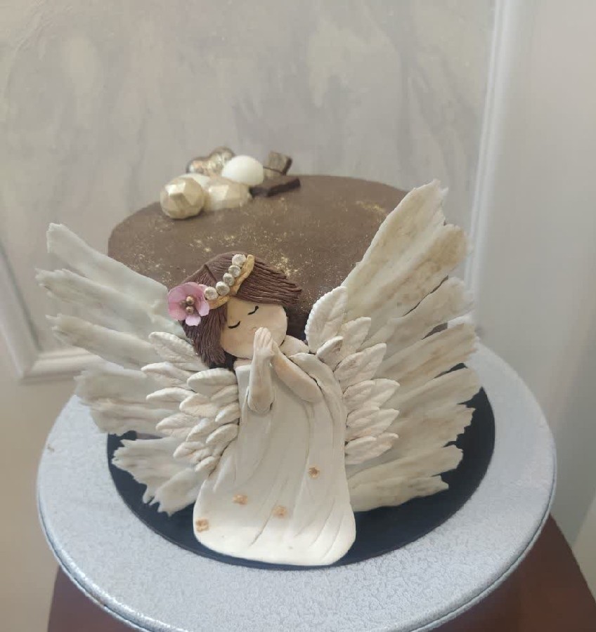 کیک شکلاتی فرشته 