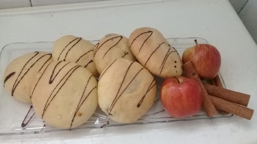 کلوچه سیب و دارچین 