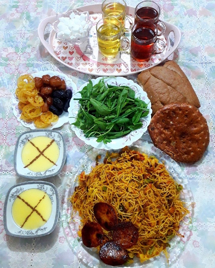 عکس افطار ماکارونی ساده