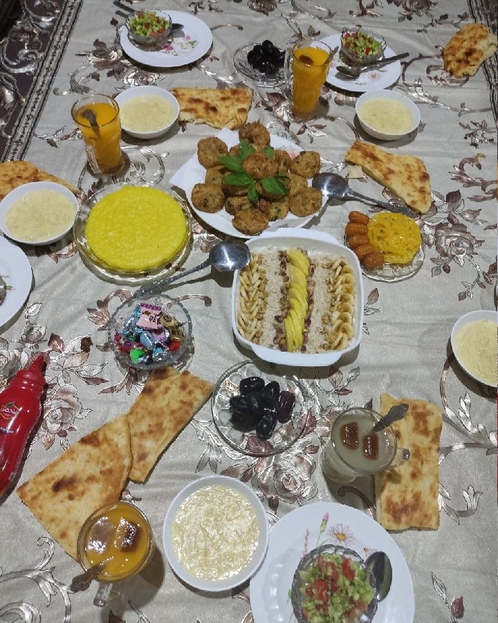 عکس افطاری یارب شکرا" 