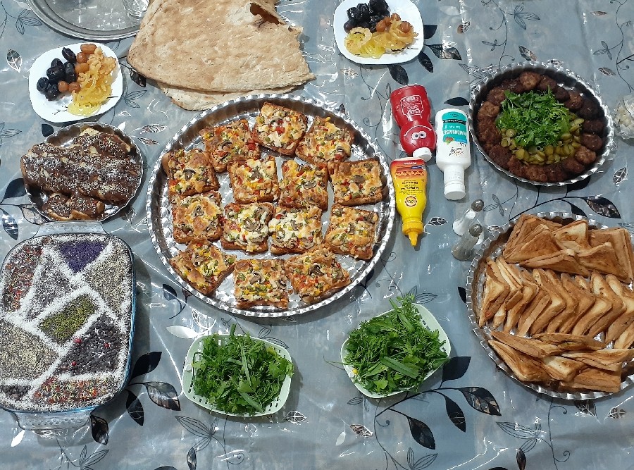 عکس افطاری رمضان۱۴۰۲