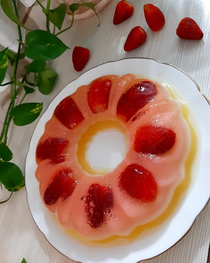 عکس ژله توت فرنگی
