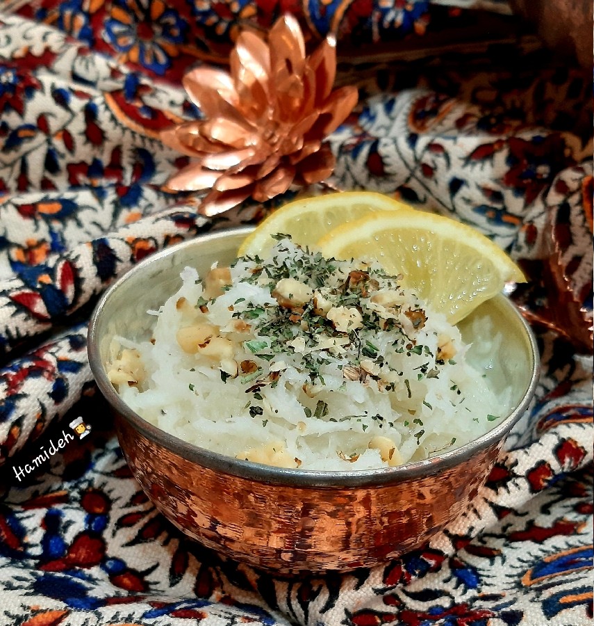 سالاد ترب سیاه و گردو❤️