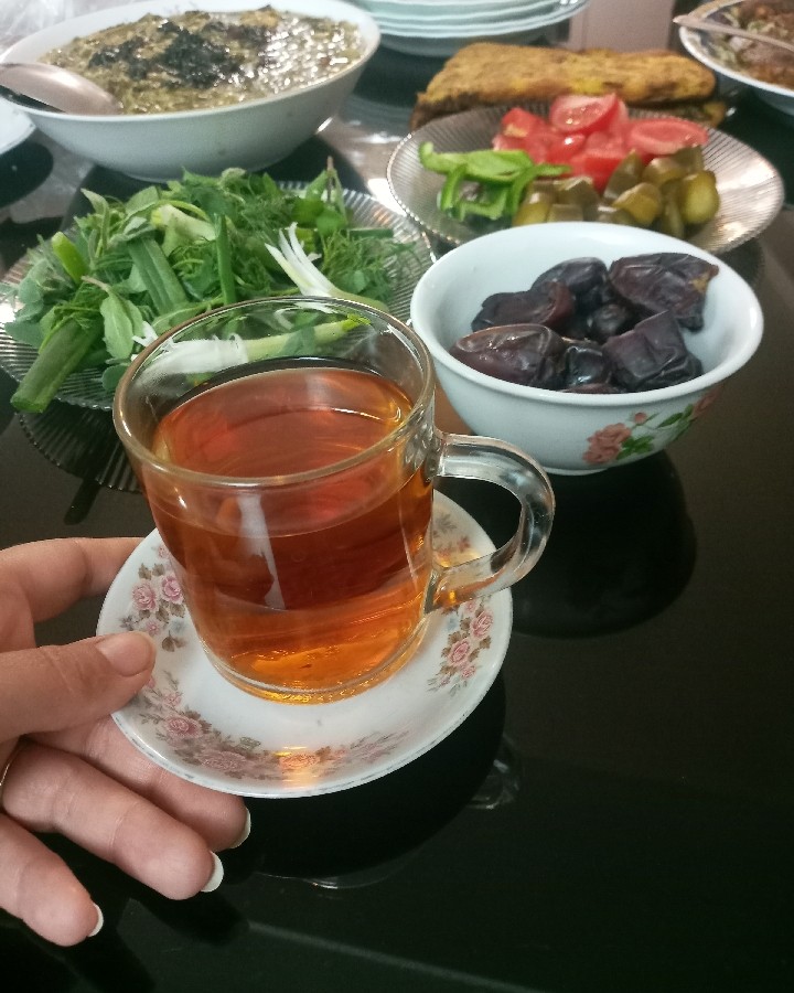 عکس آش رشته کوکو پونه