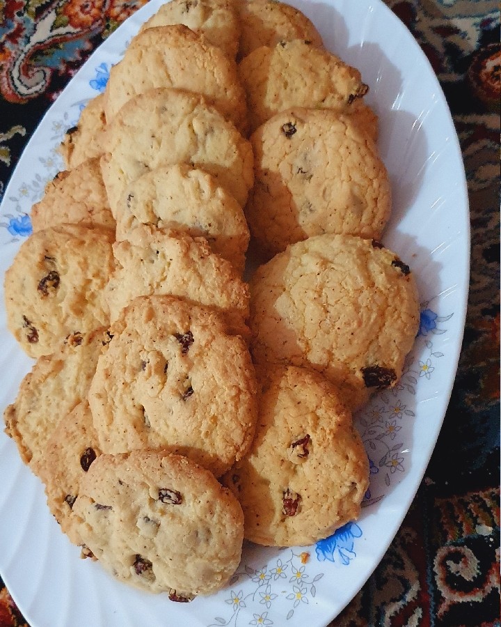 عکس کلوچه کشمشی