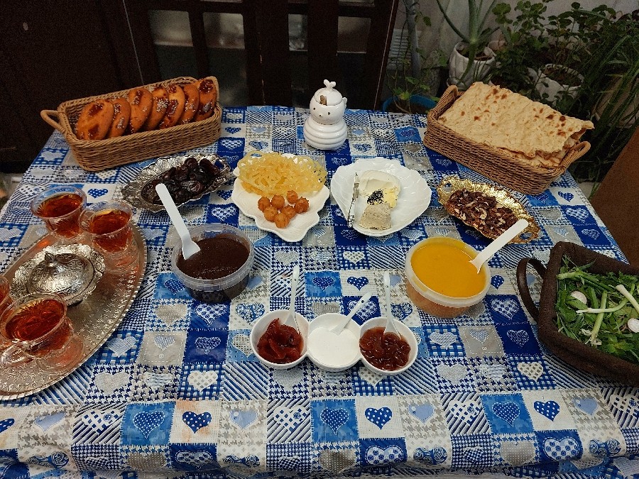 عکس سفره افطار روز بیست وچهارم ماه مبارک رمضان ???