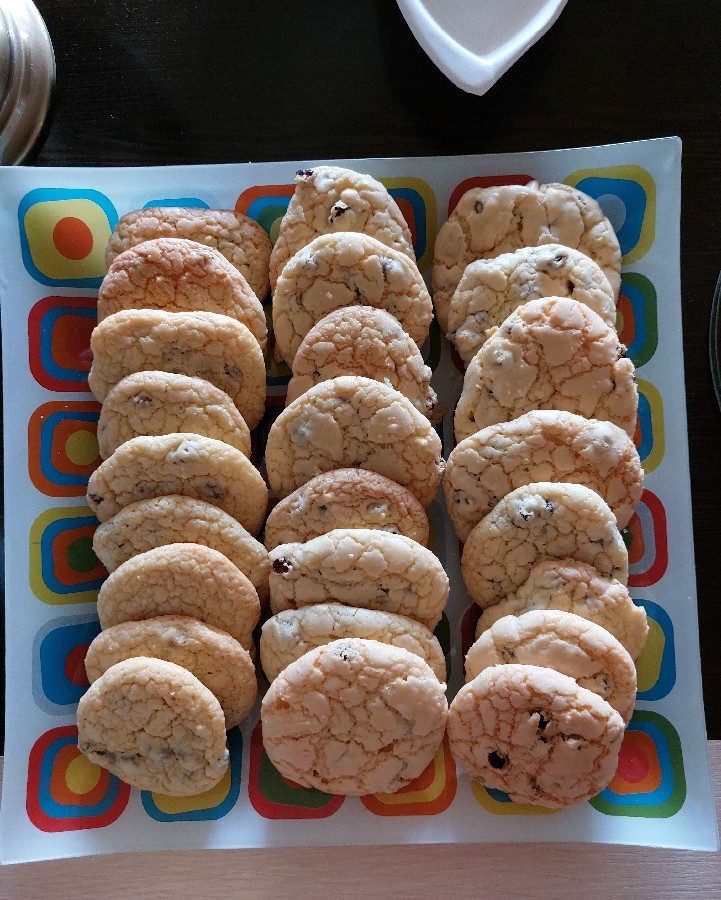 عکس شیرینی کشمشی عید فطر ۱۴۰۲