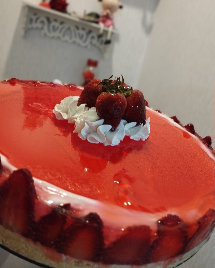 عکس چیز کیک توت فرنگی