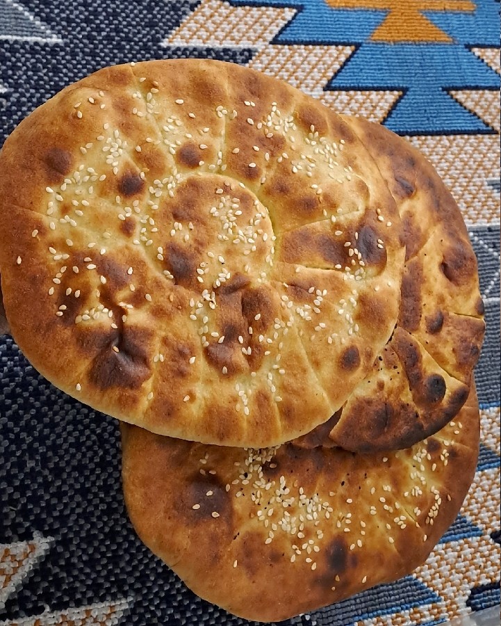 عکس نان ازبکستانی 