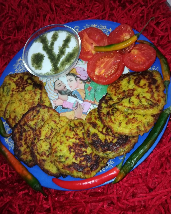 عکس کو کوی سیب زمینی با سیر و شوید.