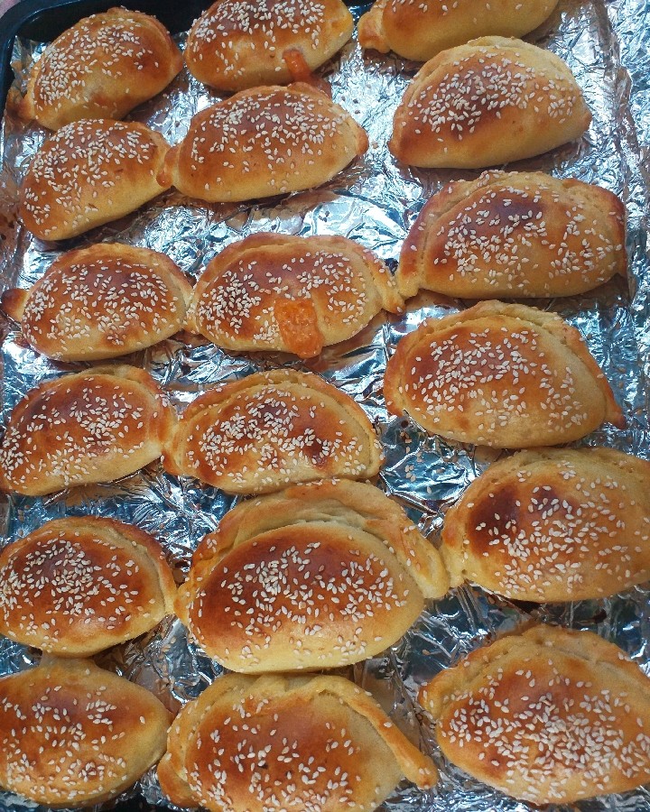 عکس پیراشکی گوشت چرخ کرده