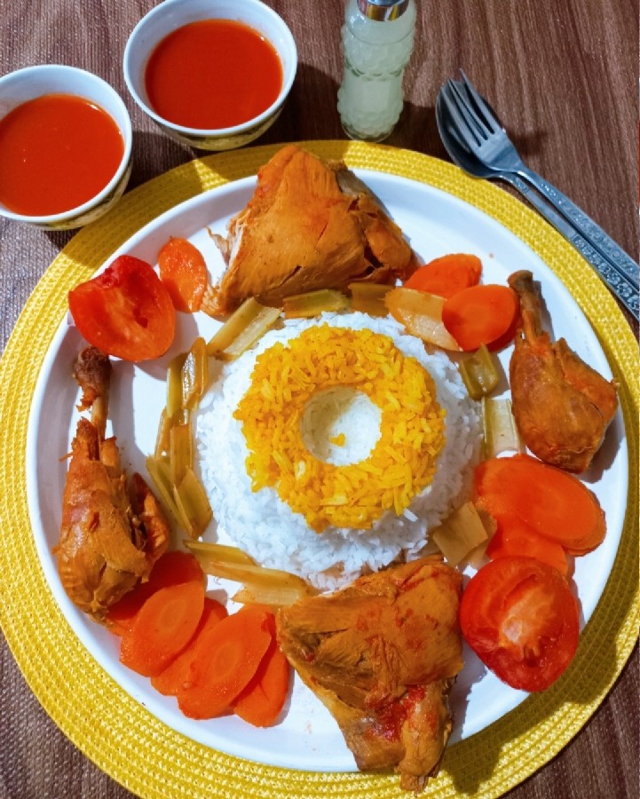 عکس مرغ با سبزیجات