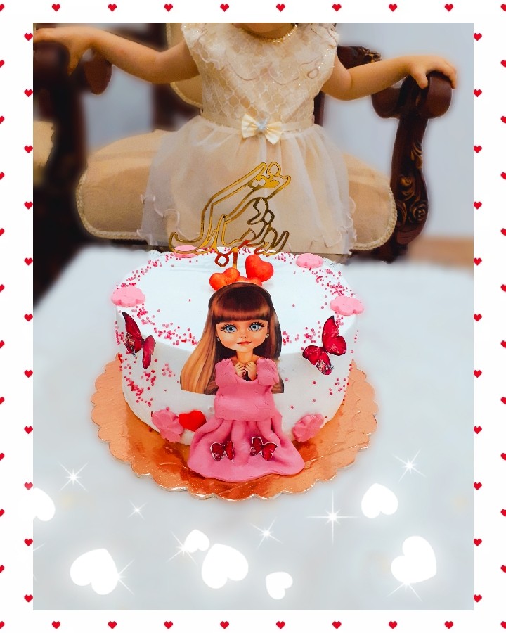 عکس کیک اسفنجی جادویی(کیک روز دختر)