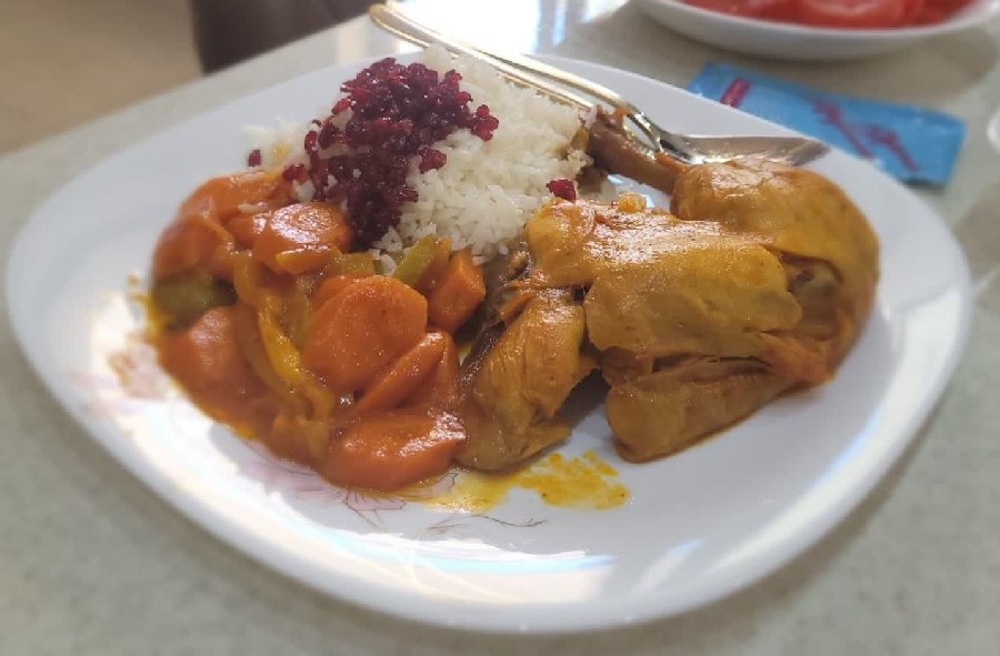 زرشک پلو با مرغ