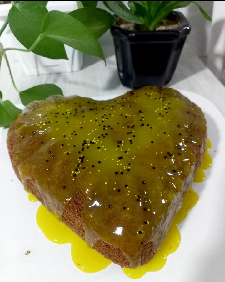 کیک هل و گلاب و زعفران