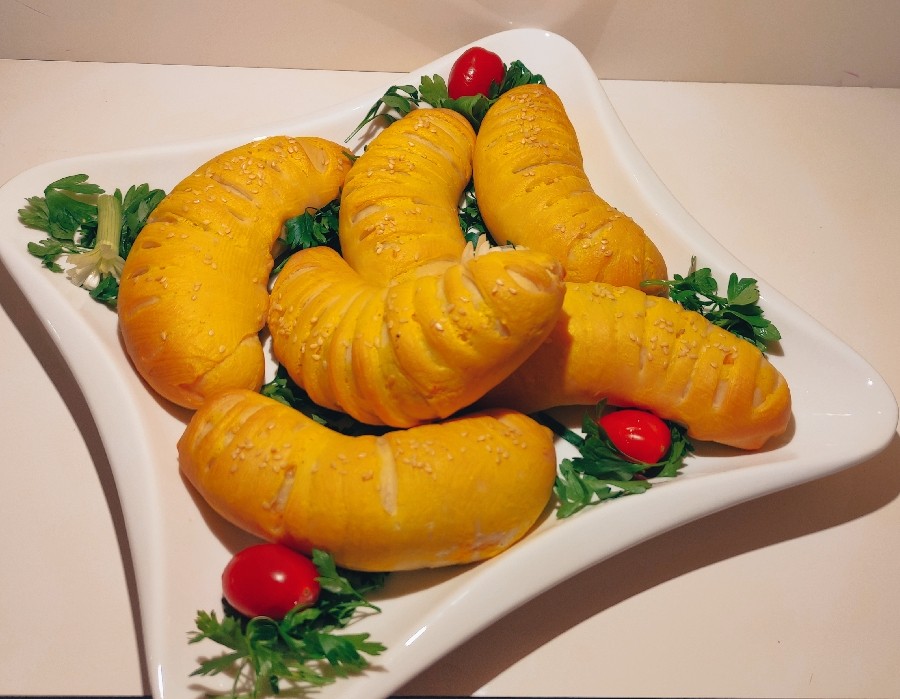 عکس پیراشکی گوشت وقارچ