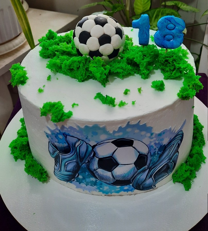 کیک فوتبالی