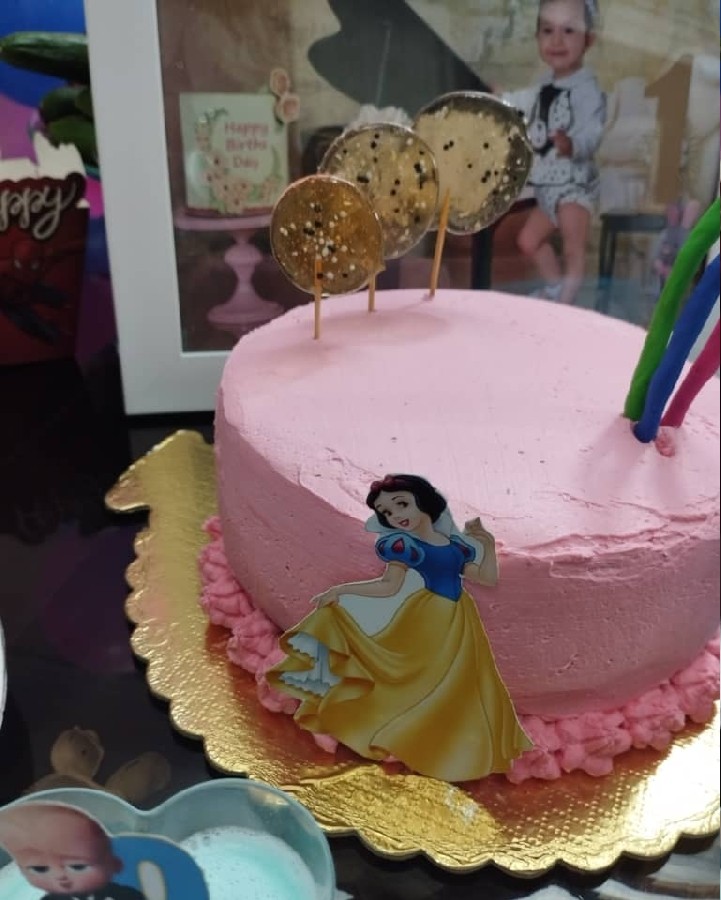 عکس کیک تولد اسفنجی 