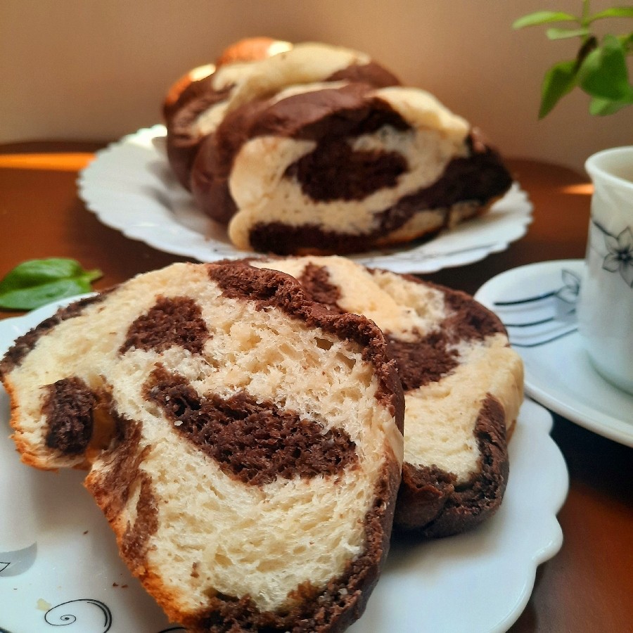 عکس نان دو رنگ