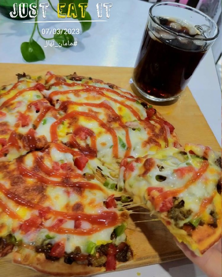 عکس پیتزا گوشت و قارچ ?
(ناهار امروز)