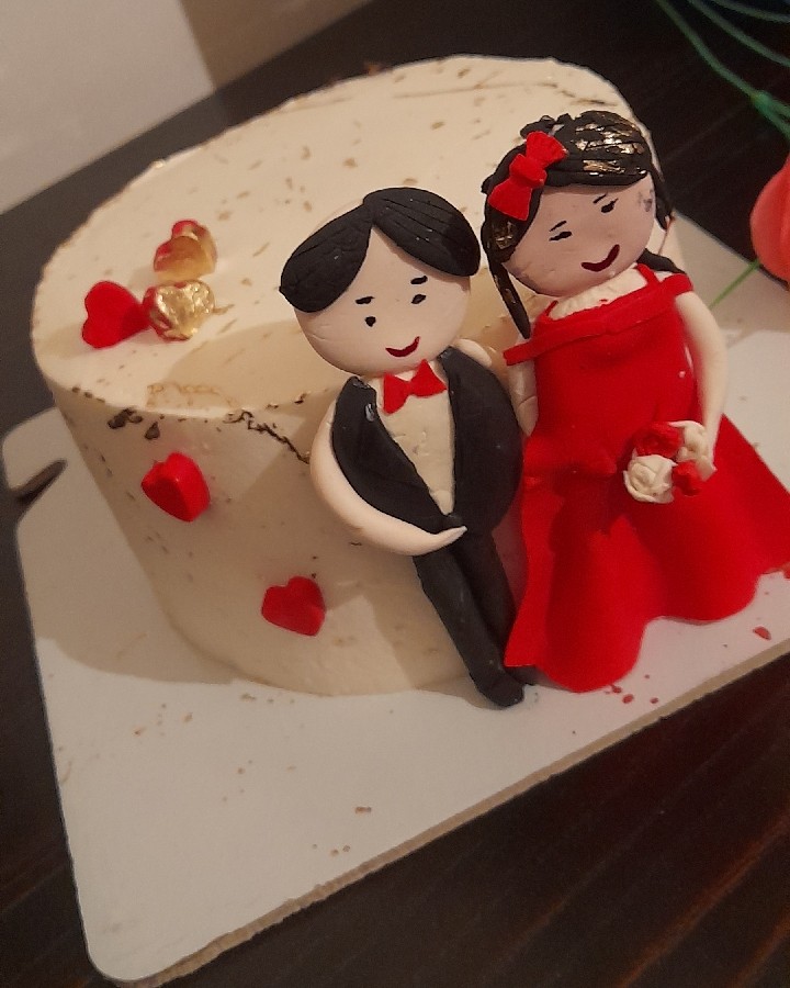 کیک دومین سالگرد عروسیمون