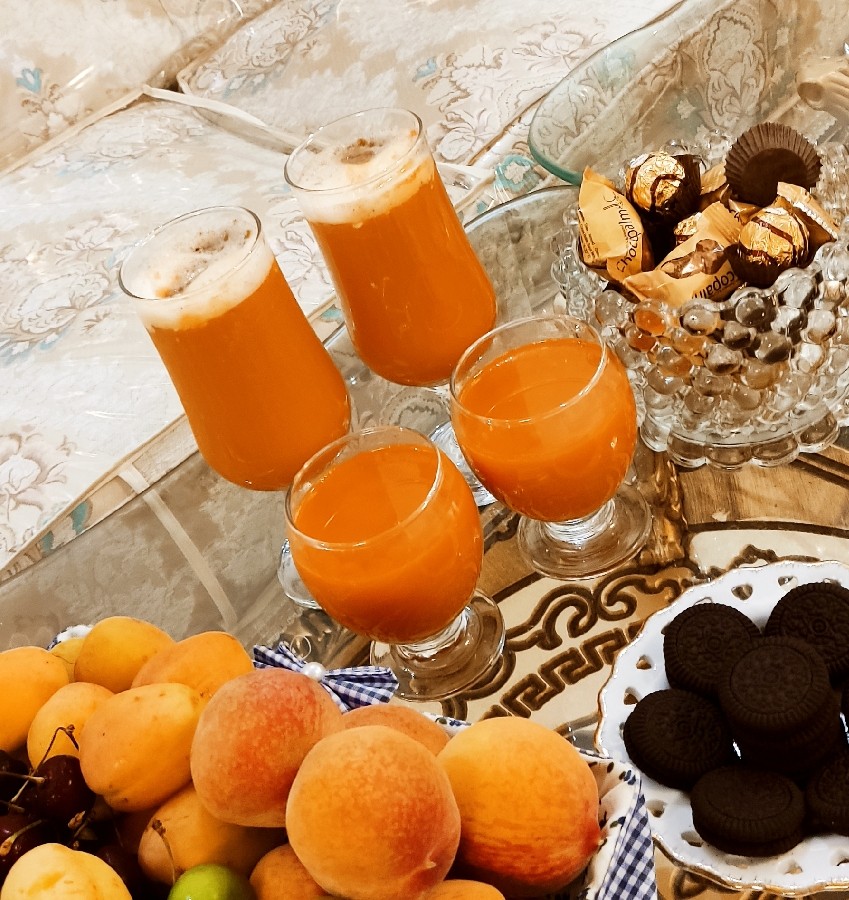عکس آب هویج بستنی