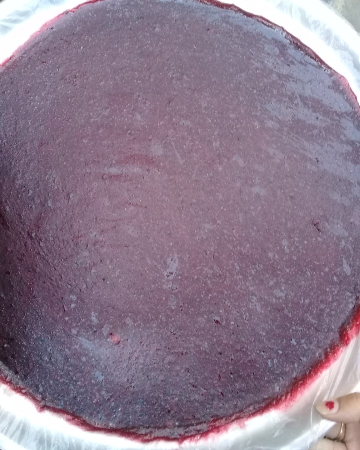 لواشک آلو سیاه ورق بزنید?