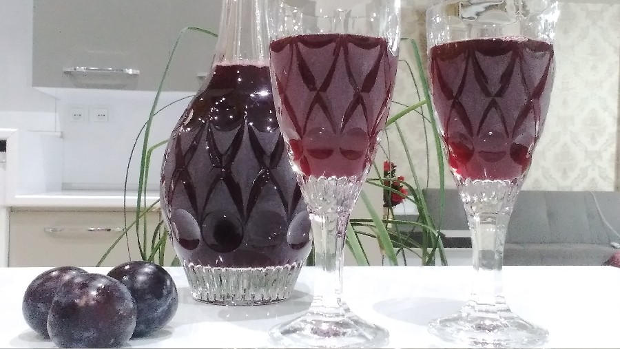 شربت آلو سیاه