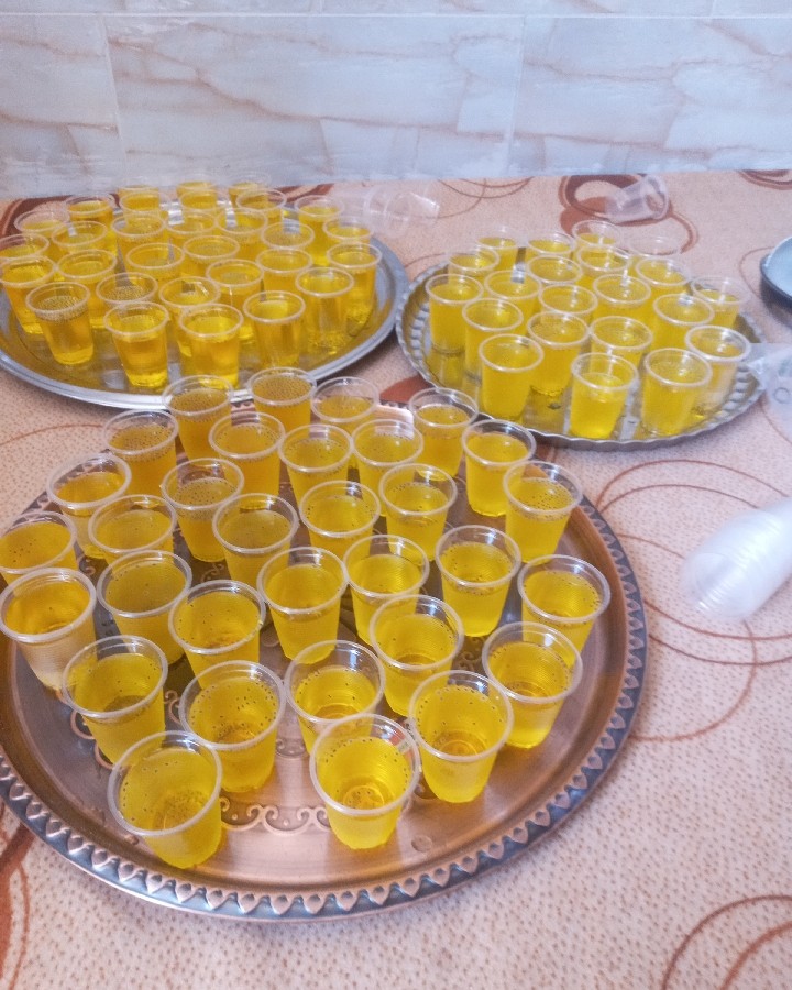 عکس شربت زعفران نذری