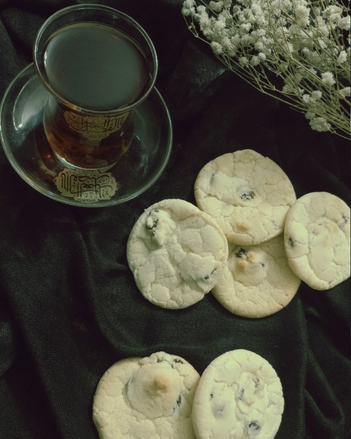 شیرینی کشمشی