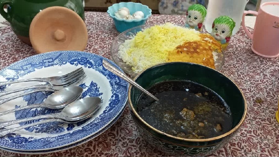 عکس ی نهار خوشمزه ی سه نفره