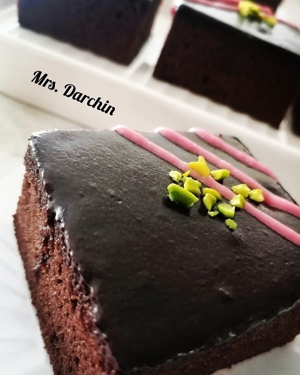 عکس • کیک خيس شکلاتی مجلسی •