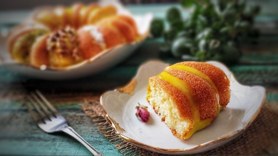 عکس کیک گلاب و زعفران 

