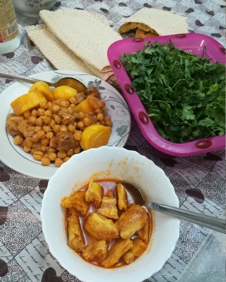 عکس آبگوشت سنتی.