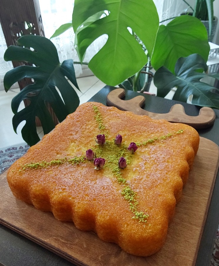 کیک شربتی شیرازی