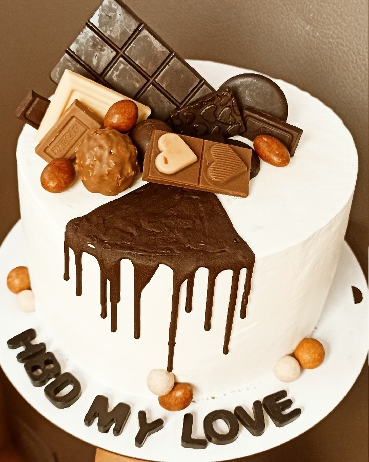 عکس کیک شکلاتی معرکه