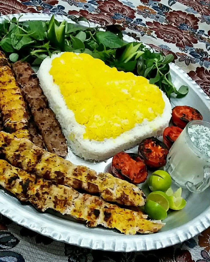 عکس کوبیده مرغ و گوشت گوساله