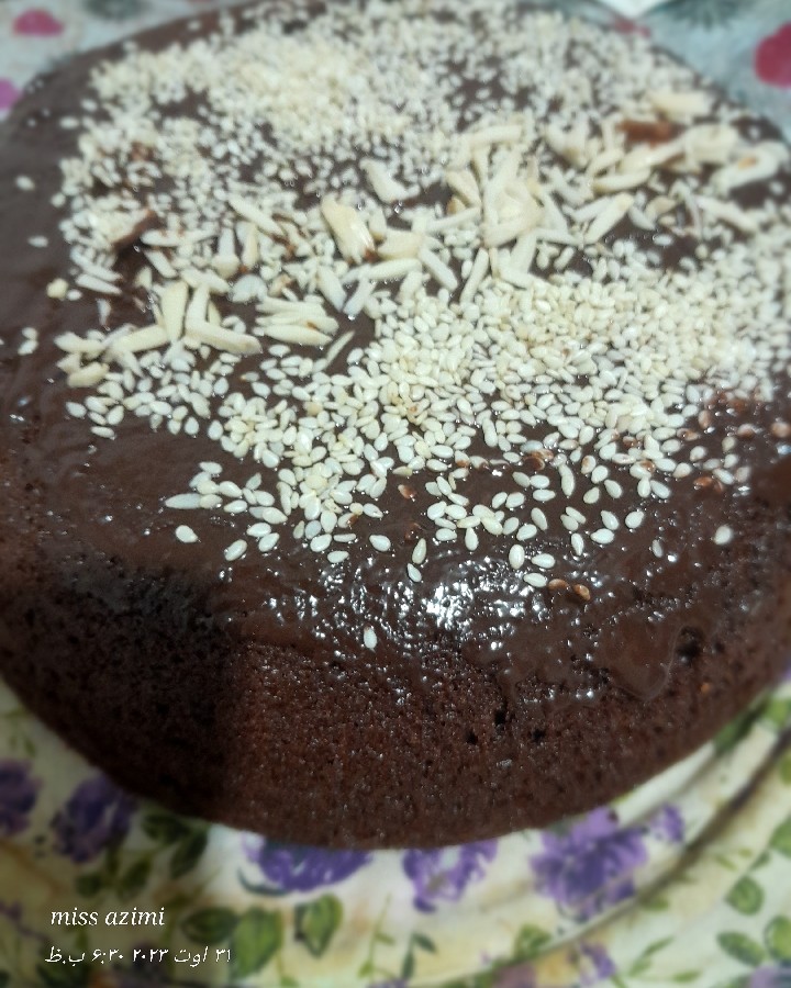 عکس کیک شکلاتی باروغن جامد