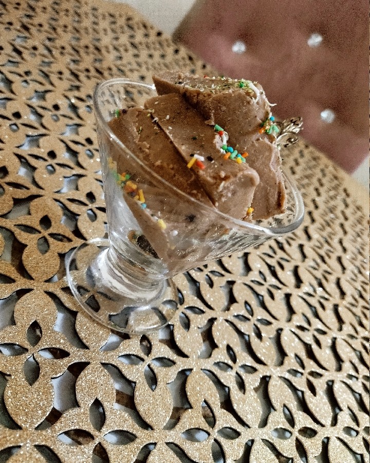 بستنی کاکائویی