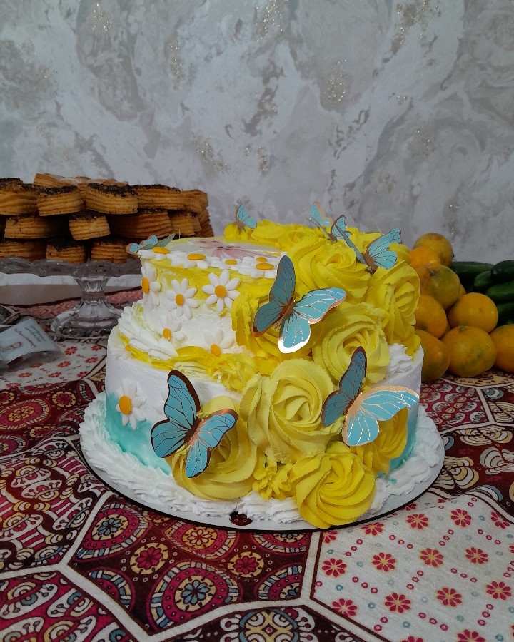 عکس کیک خامه ای
مسابقه سراسری قنادان گل نرگسی