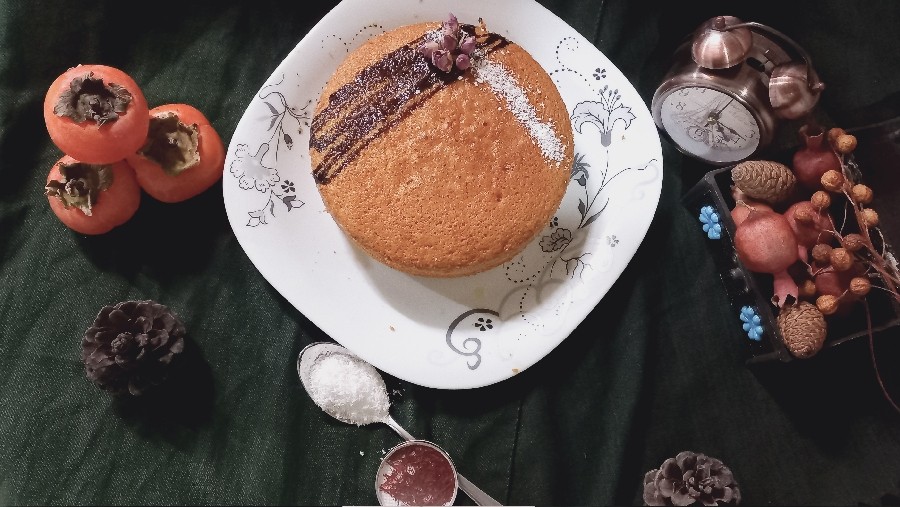 کیک زعفران و پودر نارگیل 