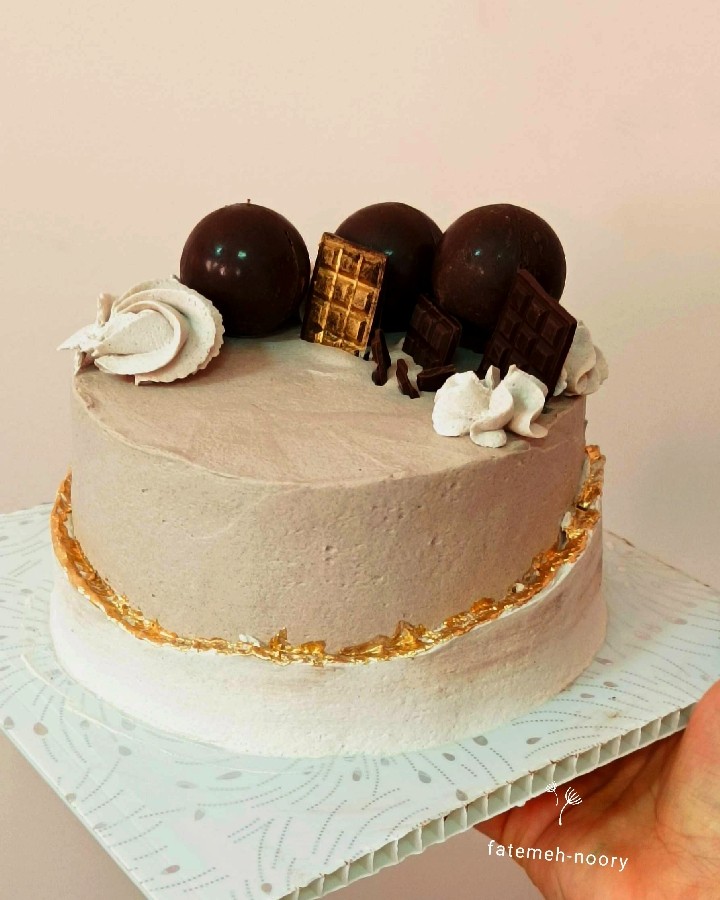 عکس کیک شکلاتی هنرجوم