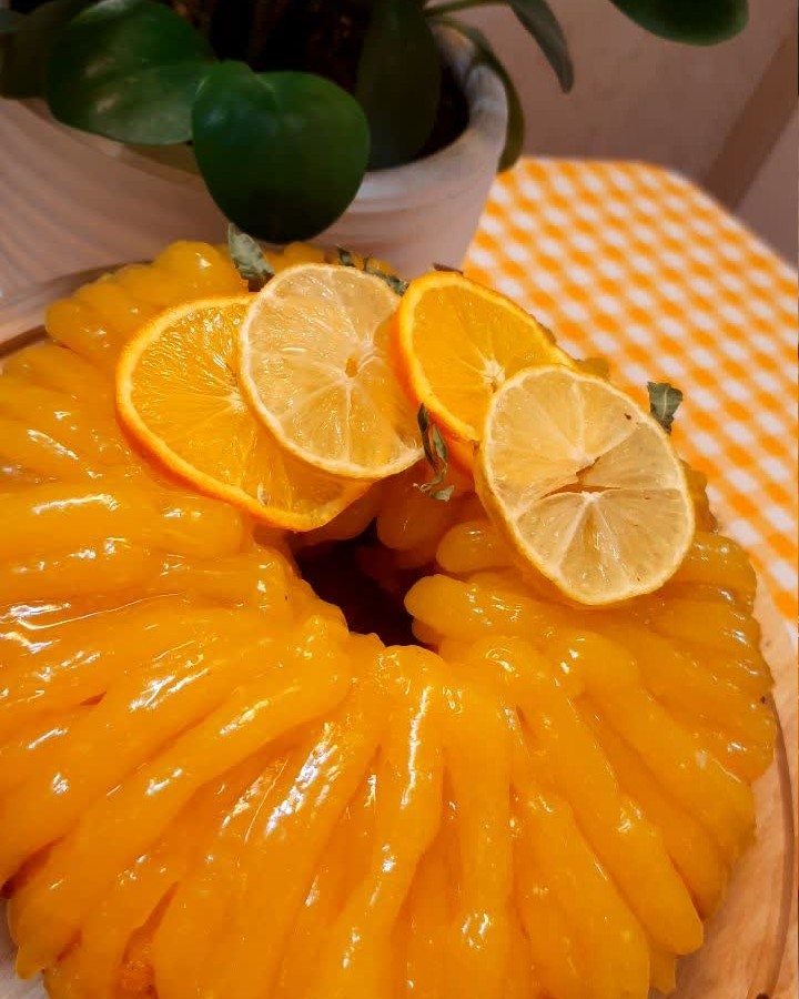 کیک پرتقال با سس پرتقالی طبیعی